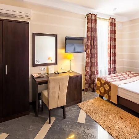 Taurus Hotel&spa Lvov