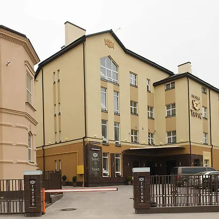 Taurus Hotel&spa Lvov