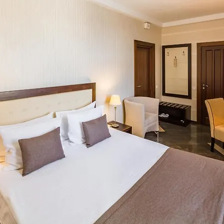 Hotel Taurus Hotel&spa Lvov