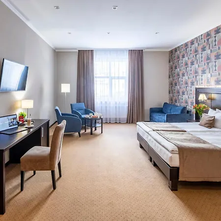 Taurus & Hotell Lviv