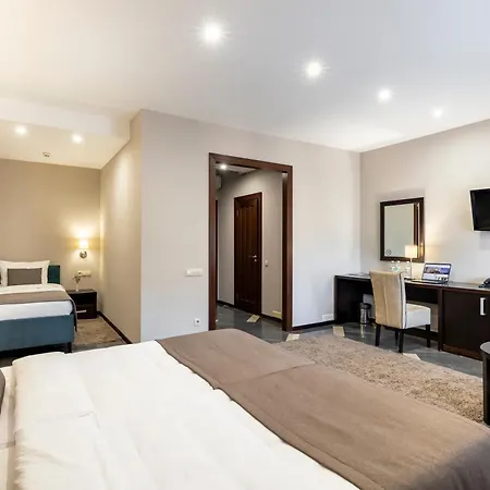 陶鲁斯spa酒店 4*