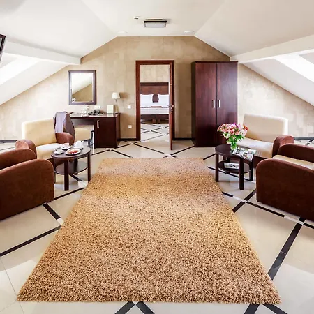 Ξενοδοχείο Taurus &