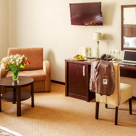 陶鲁斯spa酒店 4*